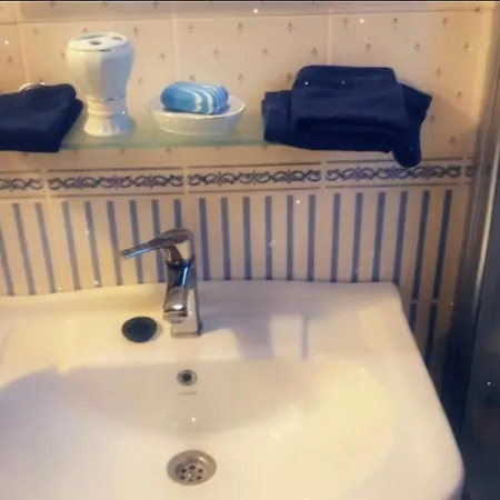 Charming Secluded 2-Bed Cottage In Kayakoy For 4 בית נופש